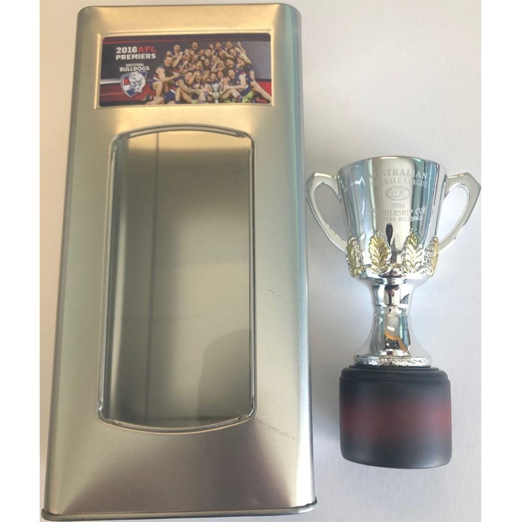 **FREE SHIPPING** WESTERN BULLDOGS 2016 REPLICA PREMIERSHIP CUP OFFICIAL AFL 