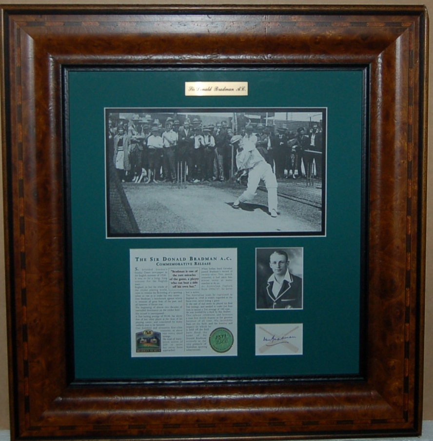 Cricket – Sir Donald Bradman Signed & Framed Commemorative R...
