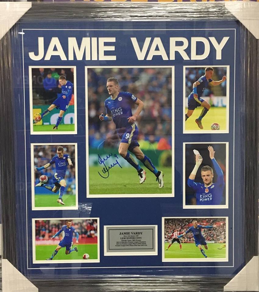 Soccer – Jamie Vardy Leicester City Signed & Framed Photo C...