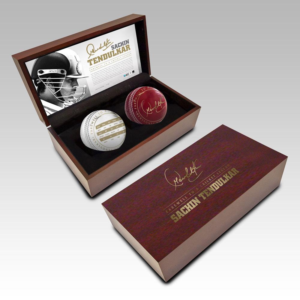 Sachin Tendulkar Signed Limited Edition Commemorative Cricket Balls In...