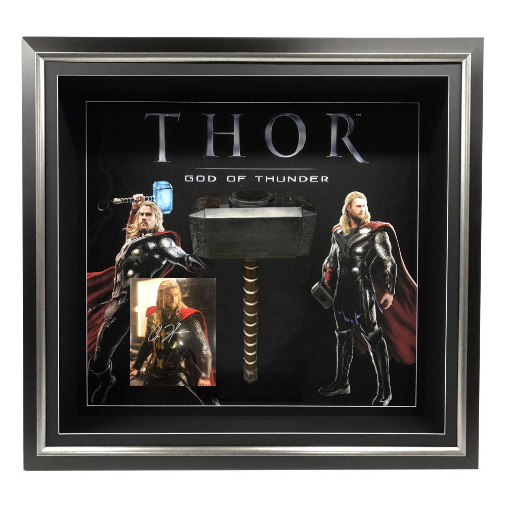Marvel Thor – Chris Hemsworth Signed and Framed Photograph with ...