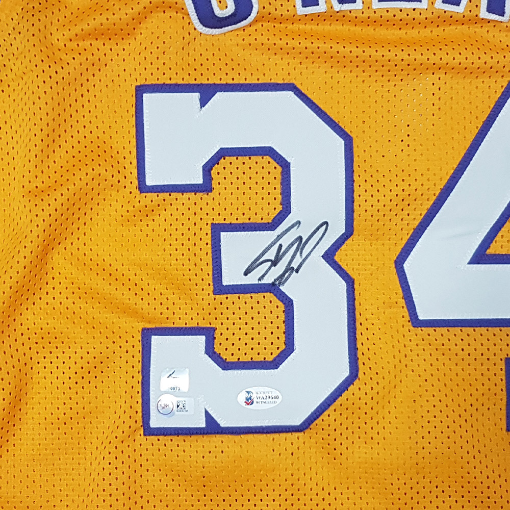 Basketball - Shaquille O'Neal Signed Lakers Jersey (Beckett COA ...