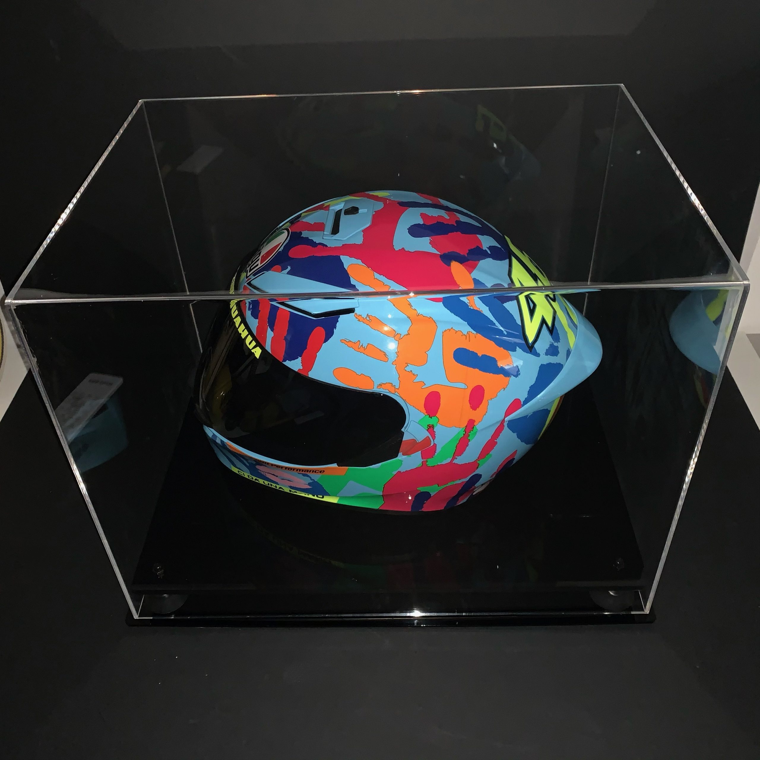 Display Case – Helmet Case Acrylic Display Case