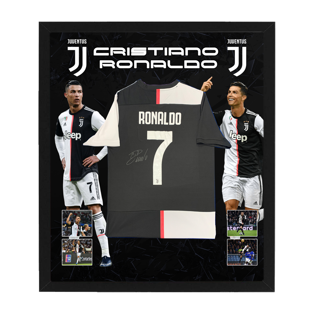 Soccer – Cristiano Ronaldo Signed & Framed Juventus FC Jersey