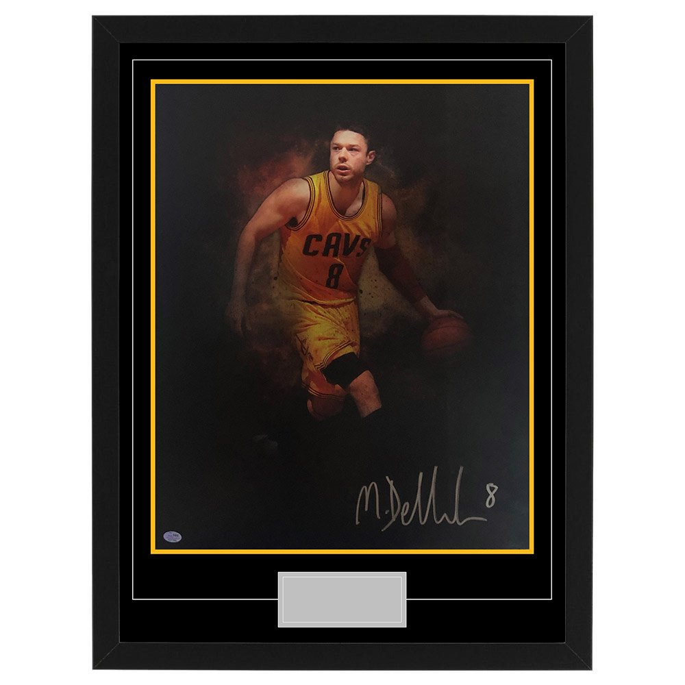 Basketball – Matthew Dellavedova Signed & Framed Cavs 16×2...