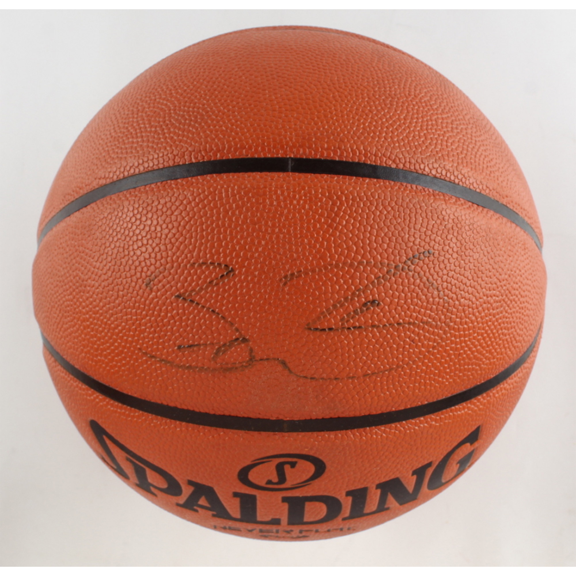 Basketball – Dwyane Wade Hand Signed Spalding Basketball (JSA &#...