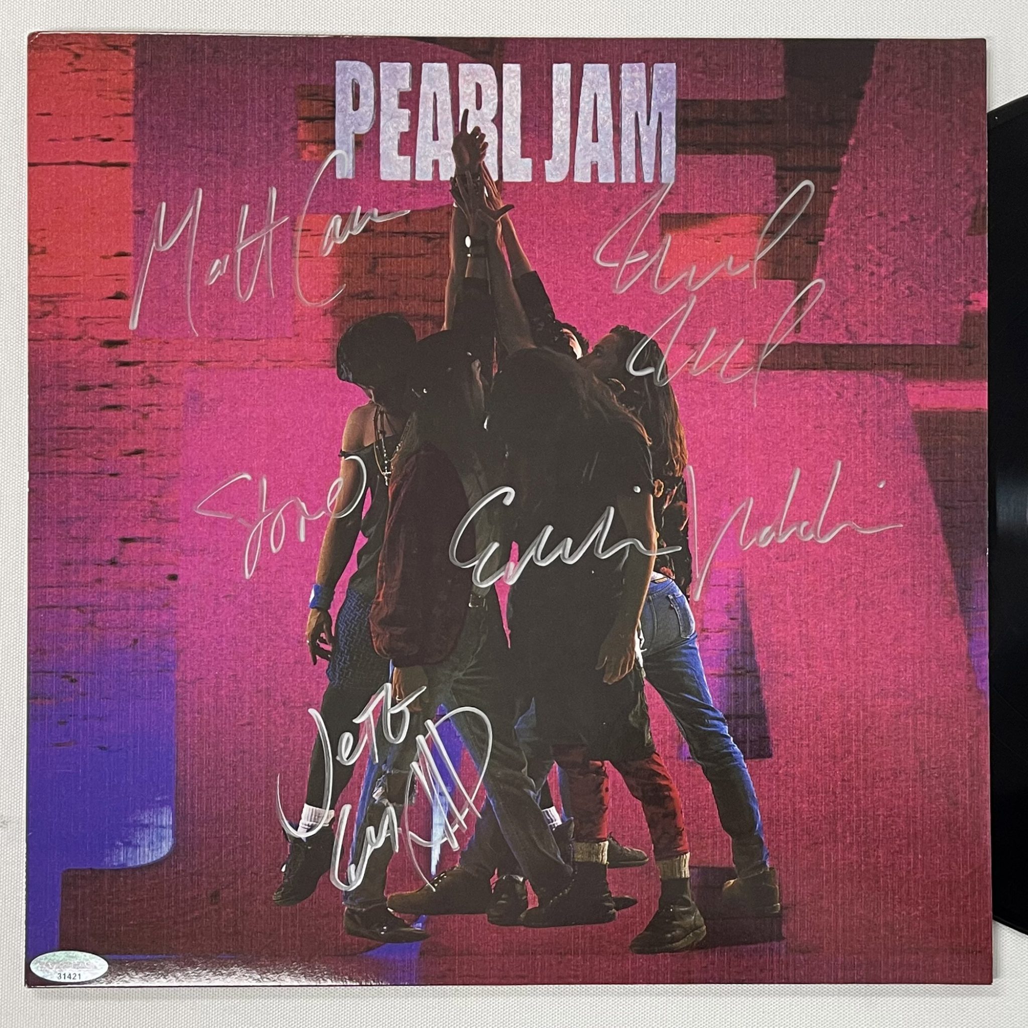 Music - Pearl Jam - Ten Signed & Framed Album Cover #31421 | Taylormade ...