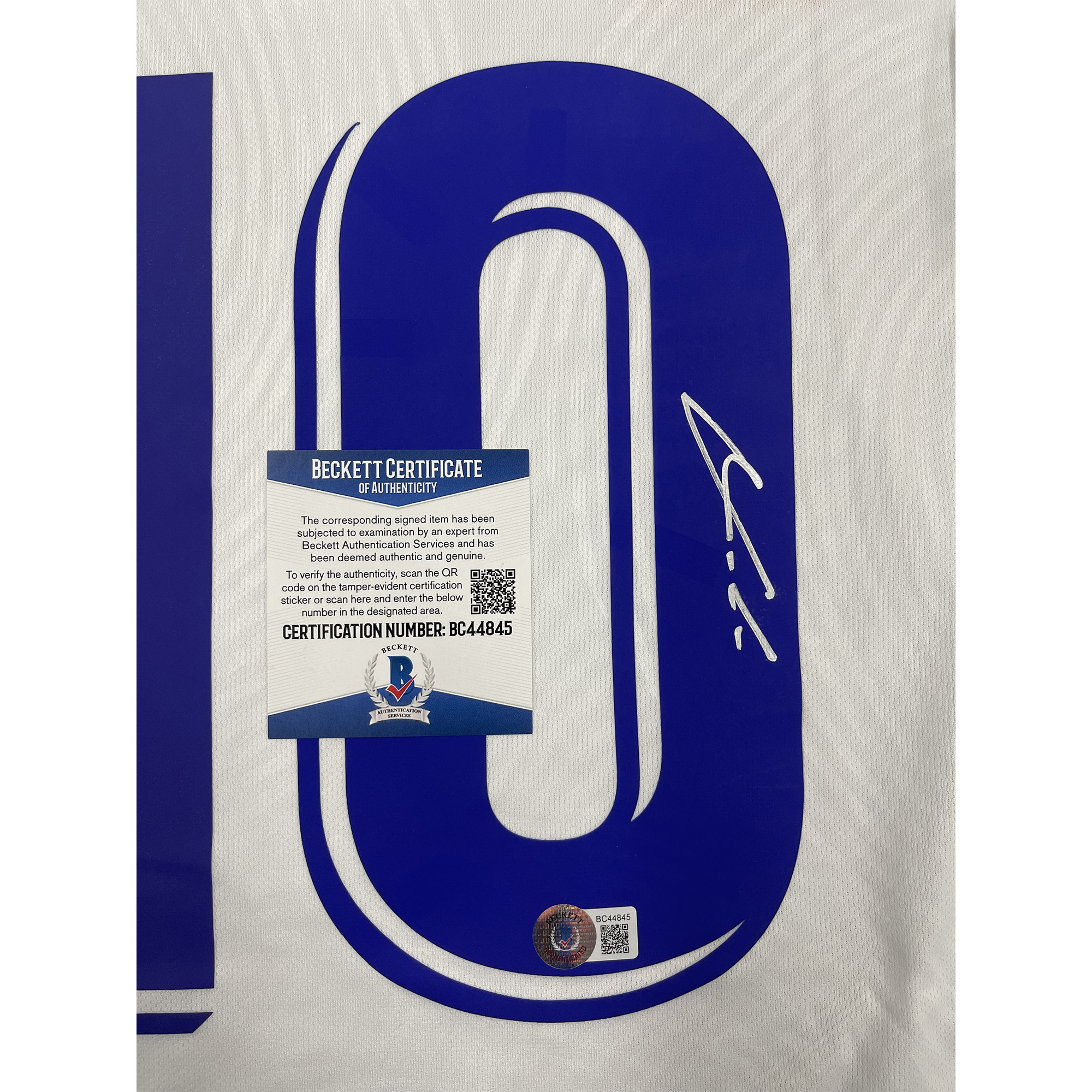 Sold at Auction: LUKA MODRIC SIGNED REAL MADRID AWAY 21-22' JERSEY (BECKETT  COA)