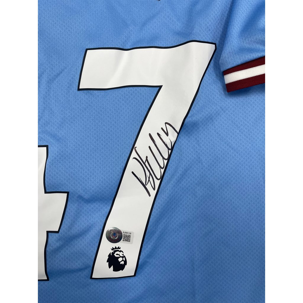 Soccer - Kevin De Bruyne Signed & Framed Manchester City Jersey (Beckett  Hologram), Taylormade Memorabilia