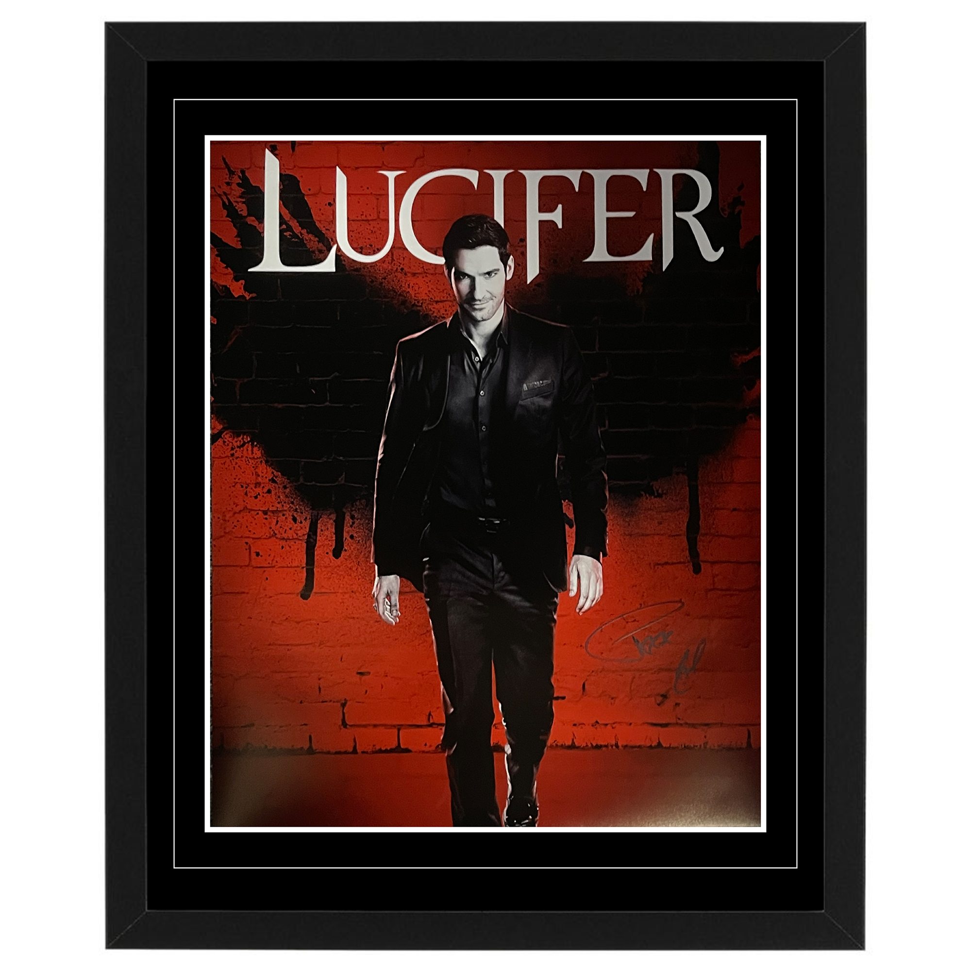 Art Lucifer Show Tom Ellis – Lucifer Signed Framed 16x20 Photo