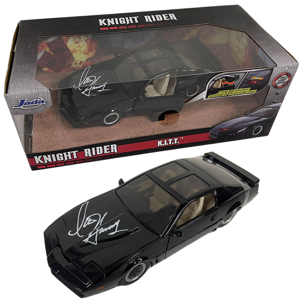 DAVID HASSELHOFF Signed Knight Rider KITT 1:24 Diecast Car (Beckett CO...