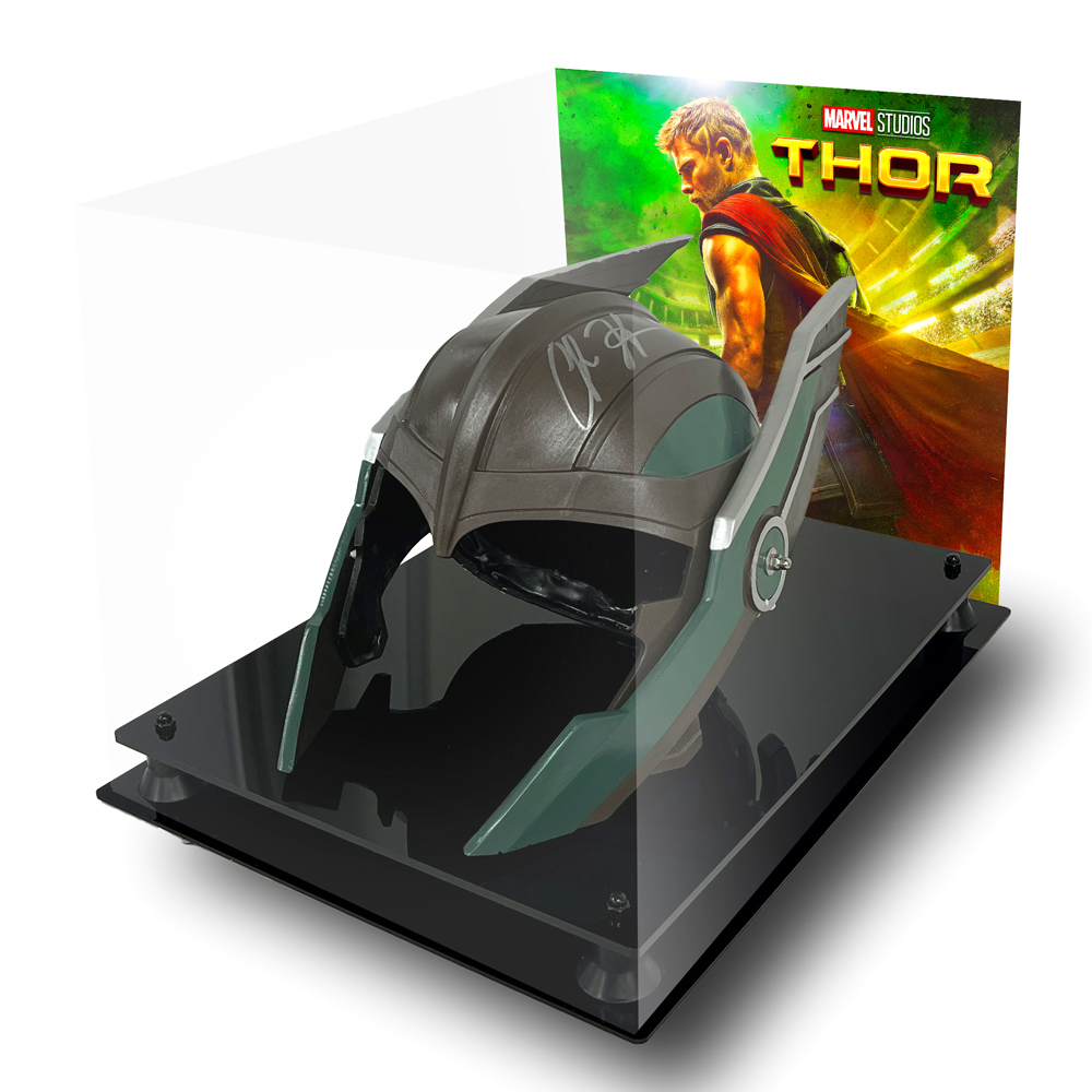 Chris Hemsworth – “Thor” Helmet Display