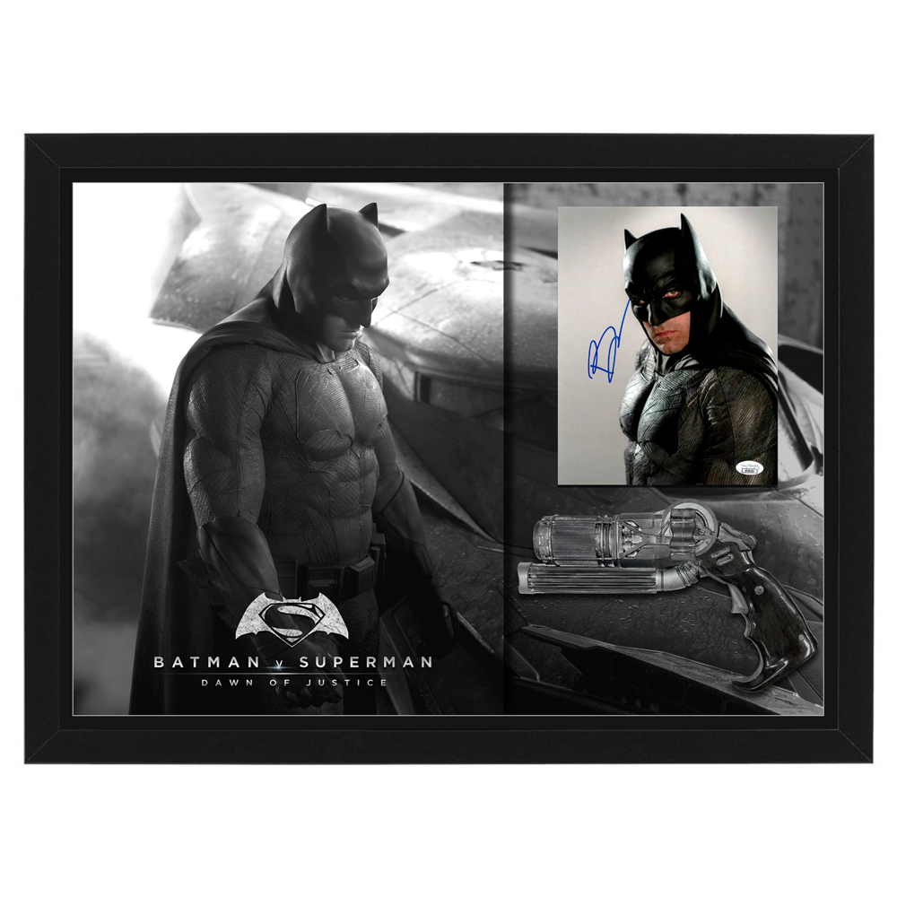 “Batman” – Ben Affleck Signed & Framed 8×1...