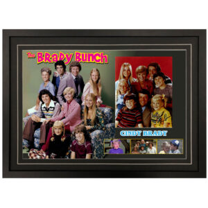 The Brady Bunch - "Cindy Brady" Susan Olsen Signed & Framed 8x10 Photo Display B