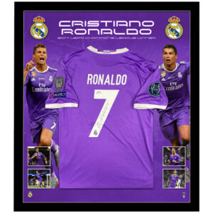 Soccer – Cristiano Ronaldo Signed & Framed Real Madrid 2016/17 UEFA Champion Jersey (Beckett)