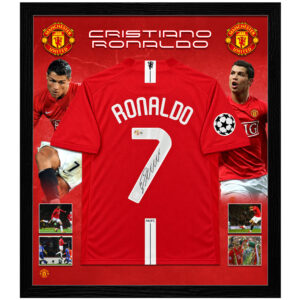 Soccer – Cristiano Ronaldo Signed & Framed Manchester United 2007-08 Jersey (Beckett)